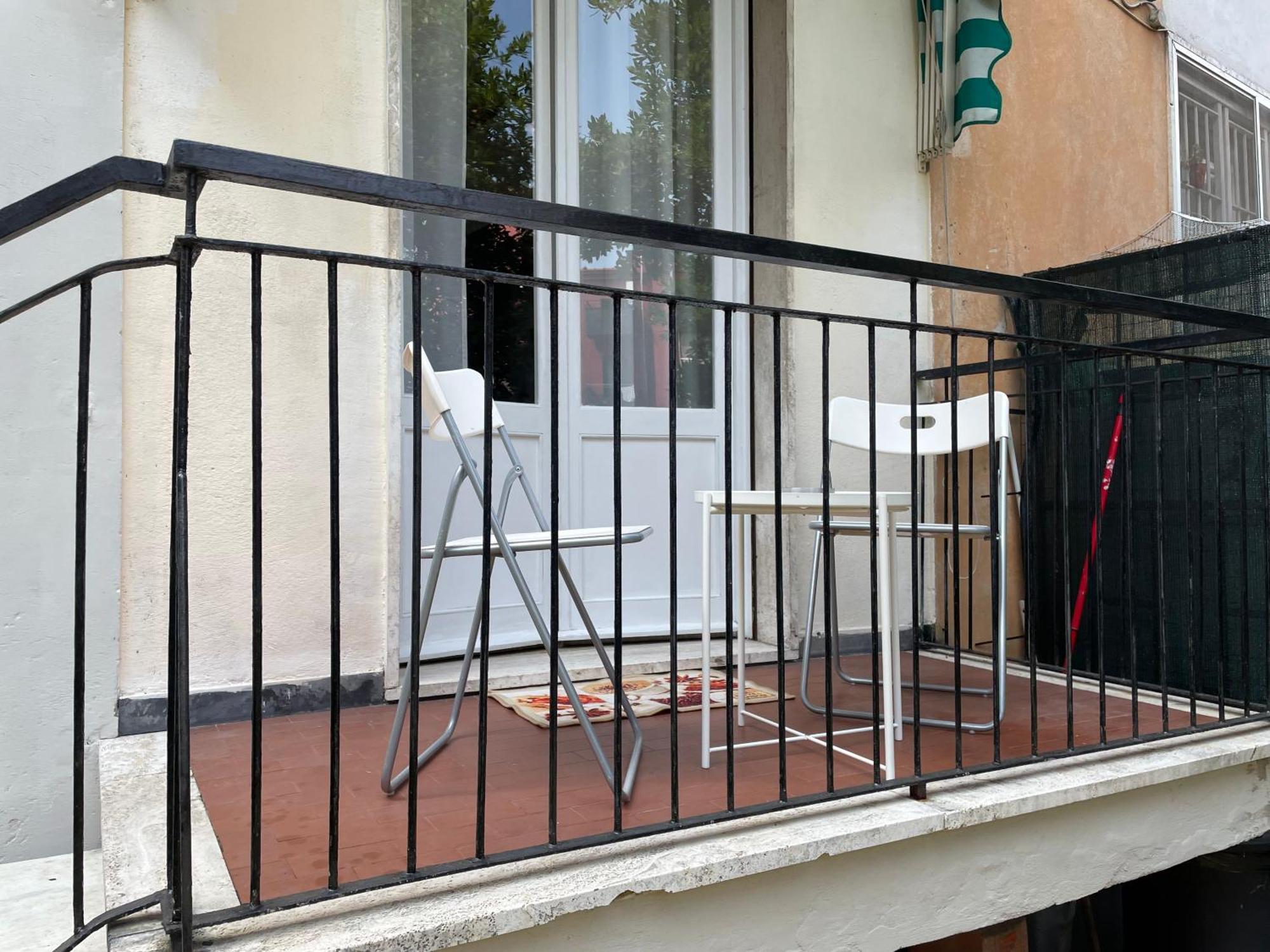 Manubella Appartamento 5 Vani Con Giardino La Spezia Exterior photo